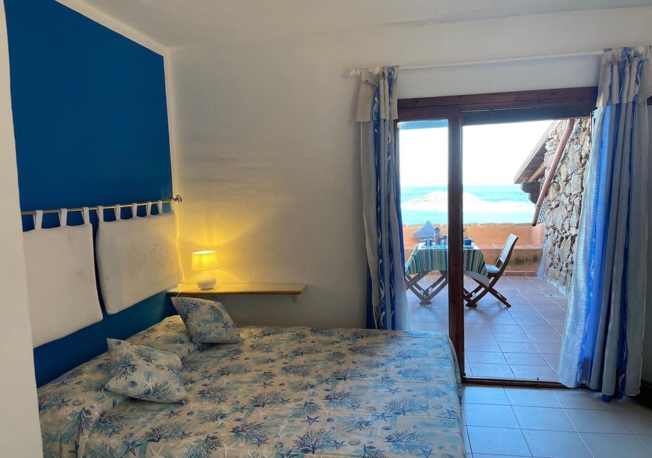San Teodoro Punta Est Delizioso Monolocale Vista Mare Lejlighed Eksteriør billede