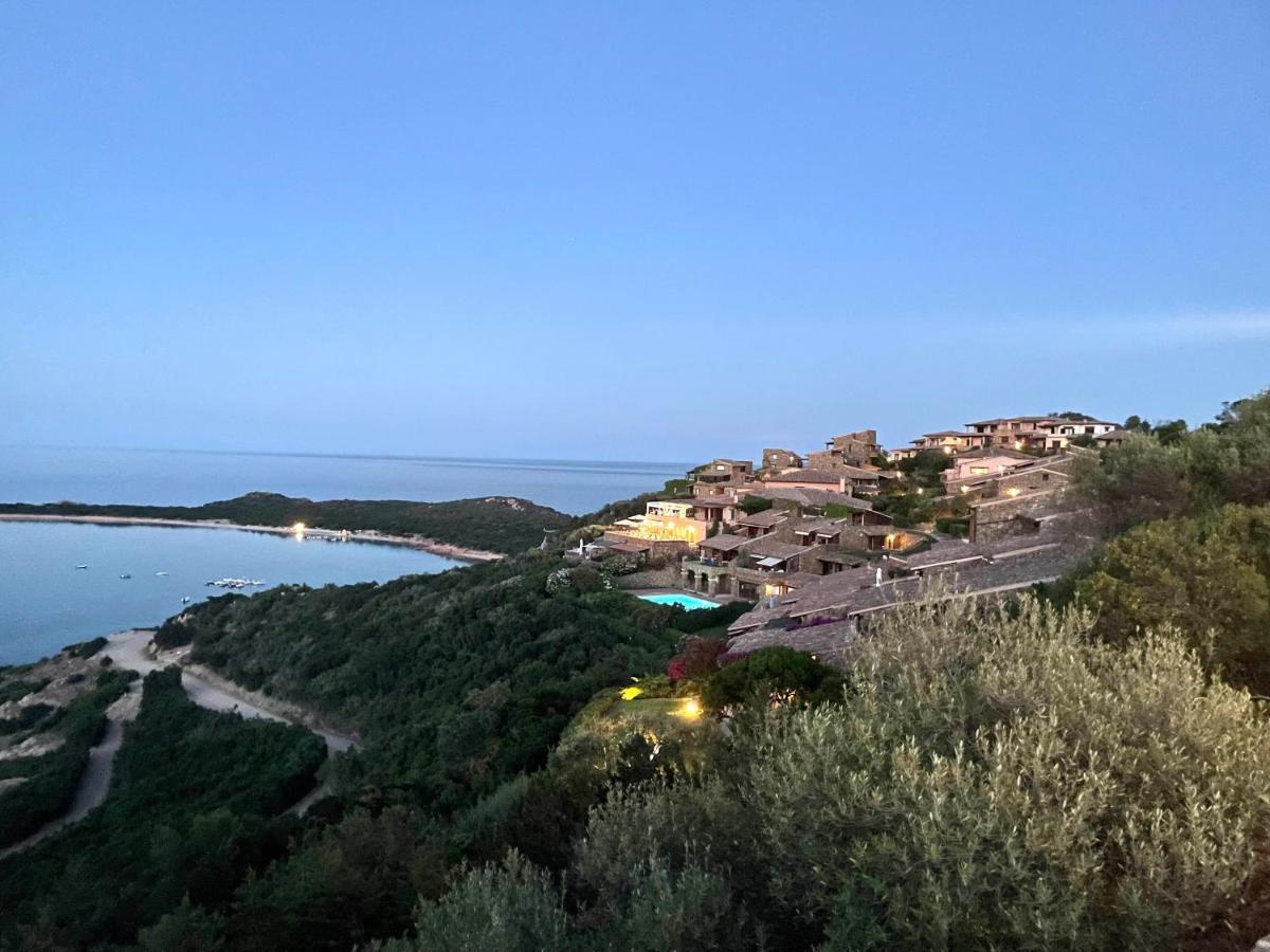 San Teodoro Punta Est Delizioso Monolocale Vista Mare Lejlighed Eksteriør billede