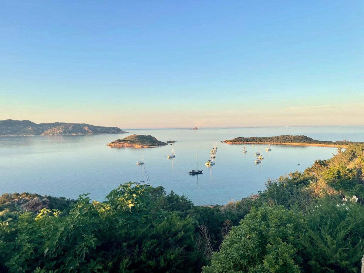 San Teodoro Punta Est Delizioso Monolocale Vista Mare Lejlighed Eksteriør billede