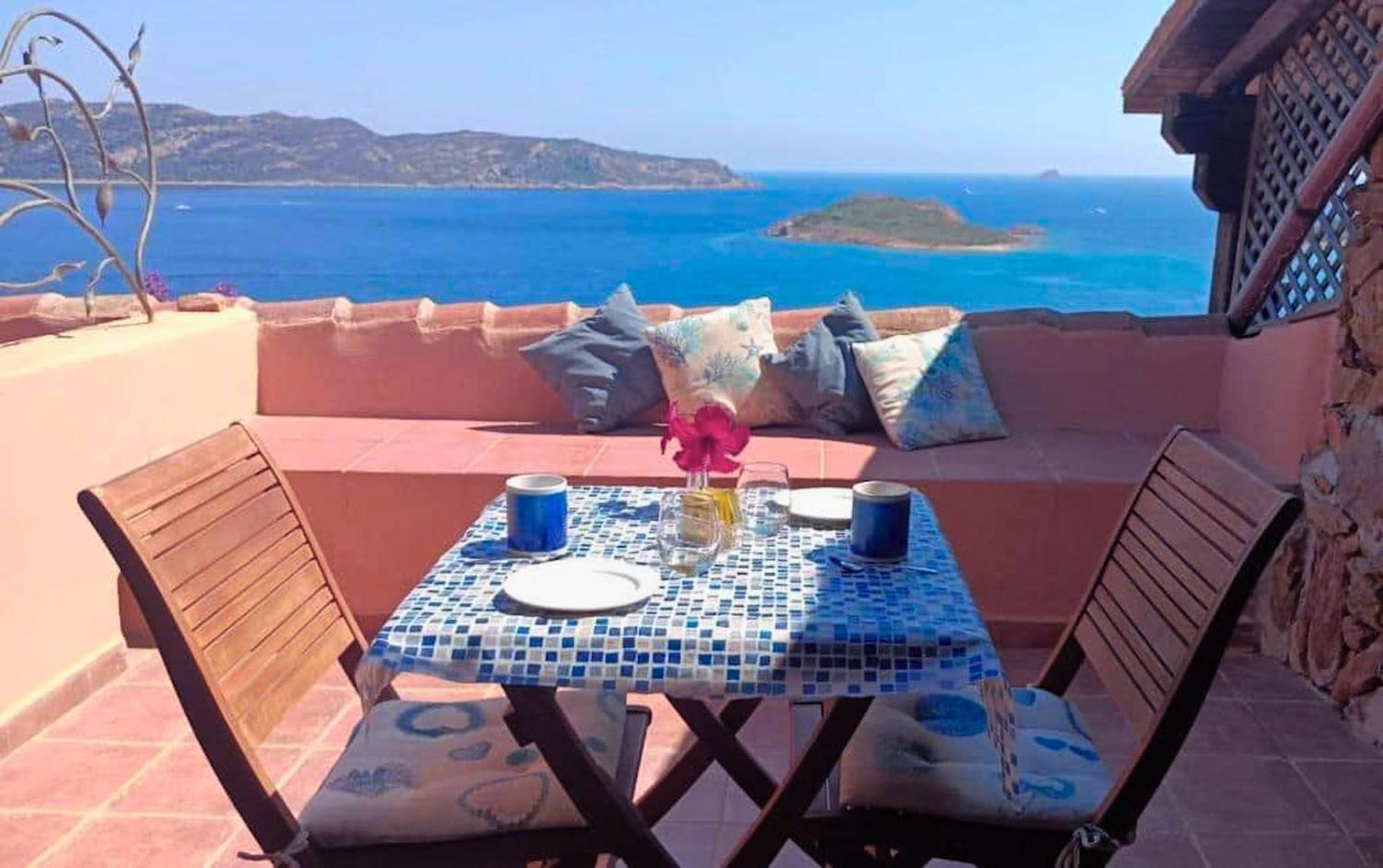 San Teodoro Punta Est Delizioso Monolocale Vista Mare Lejlighed Eksteriør billede